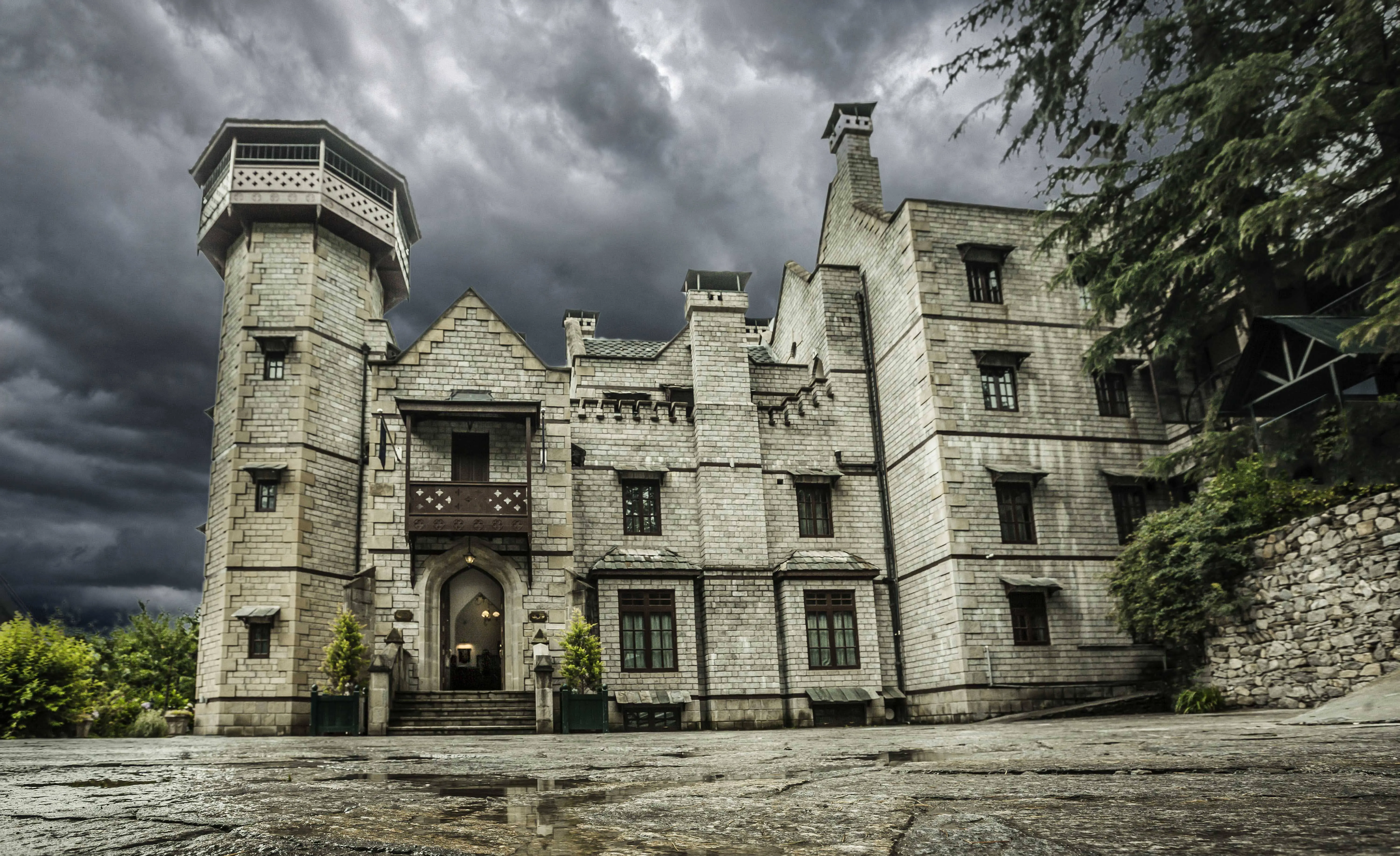 The Himalayan Spa Resort Manali